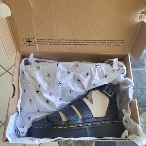 Dr. Martens Clarissa II Quad Chunky Sandals Size 7